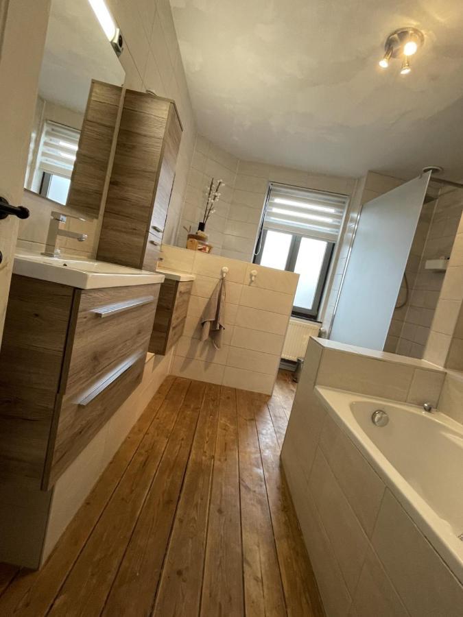 Vakantiewoning Bij De Jep Bilzen Bagian luar foto